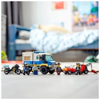 Подарунок. Конструктор LEGO City Police Транспорт для перевезення злочинців, 244 дет (60276) - Pampik - 16