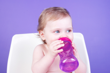 Поїльник-непроливайка Nuby Easy Gripper, з носиком, 300 мл, фіолетовий (NV0406014prpl) - Pampik - 4