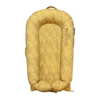 Матрац-кокон DockATot Deluxe+ Golden Willow Boughs, 85х46 см, золотий (EU10380) - Pampik