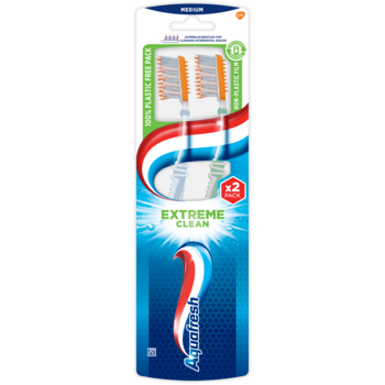 Зубная щетка Aquafresh Extreme Clean Medium 1+1, средняя, в ассортименте, 2 шт. - Pampik - 2