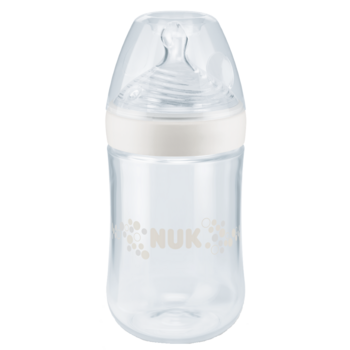 Пляшечка Nuk Nature Sense, з широким горлечком, з силіконовою соскою, 6-18 міс., 260 мл, білий (3952538) - Pampik
