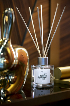 Аромадиффузор для дома Aroma Bloom Амбровое настроение,100 мл - Pampik - 4