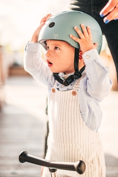 Шлем защитный Scoot and Ride светоотражающий, с фонариком, 45-51 см (XXS/XS), серо-зеленый (SR-210225-FOREST) - Pampik - 10