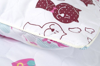 Дитяча подушка Iris Home Kitty, 70х50 см, біла (svt-2000022304009) - Pampik - 3