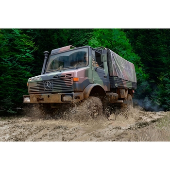 Сборная модель Revell Грузовик Unimog 2T milgl, уровень 5, масштаб 1:35, 190 деталей (RVL-03337) - Pampik - 2