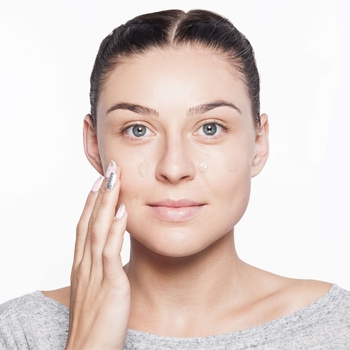 Крем для обличчя денний Christina BioPhyto Ultimate Defense Tinted Day Cream SPF 20 з тоном 75 мл - Pampik - 3