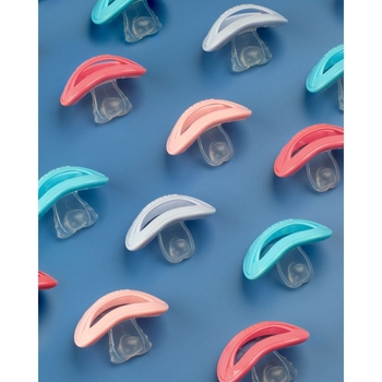 Пустышка Curaprox от 18 до 36 месяцев с контейнером для хранения розовая 1 шт. - Pampik - 6