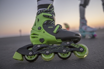 Роликові ковзани Neon Inline Skates розмір 34-37 зелені (NT08G4) - Pampik - 12