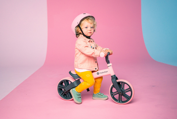 Беговел YVolution Yvelo Junior розовый (YT16P2) - Pampik - 8