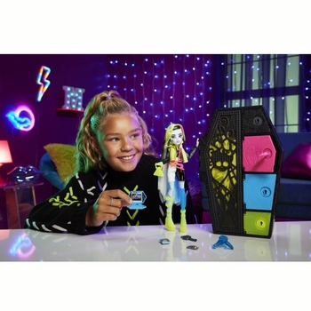 Набір-сюрприз Жахо-секрети Френкі Monster High Неонові та бомбезні (HNF79) - Pampik - 7