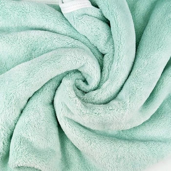 Дитячий рушник-куточок HomeBrand з вишивкою 80х80 см світло-зелений (60092) - Pampik - 4