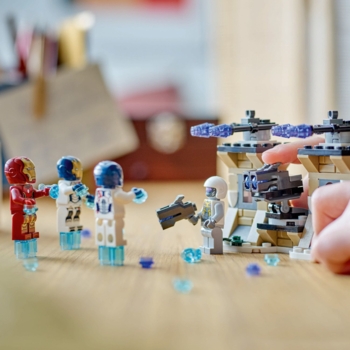 Конструктор LEGO Super Heroes Marvel Залізна Людина і Залізний легіон проти солдата Гідри 135 деталей (76288) - Pampik - 8