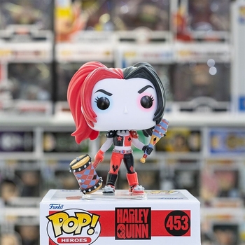 Игровая фигурка Funko Pop! Харли Квинн с оружием, 9.6 см (65616) - Pampik - 4