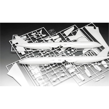 Сборная модель Revell Самолет Airbus A340-300 Lufthansa уровень 4, масштаб 1:144, 114 деталей (RVL-03803) - Pampik - 4