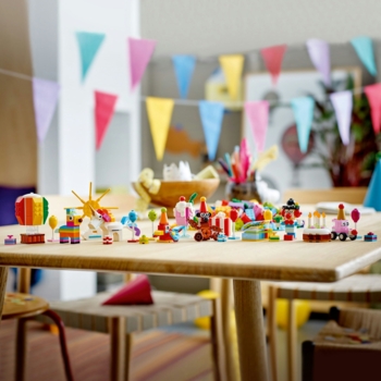 Конструктор LEGO Classic Творческая праздничная коробка, 900 деталей (11029) - Pampik - 7