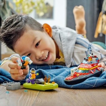 Конструктор LEGO City Човен пожежної бригади, 144 деталей (60373) - Pampik - 4