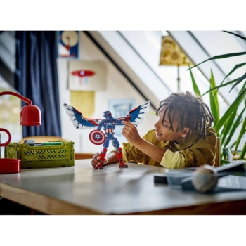 Конструктор LEGO Super Heroes Marvel Фігурка Нового Капітана Америка, 359 деталей (76296) - Pampik - 8