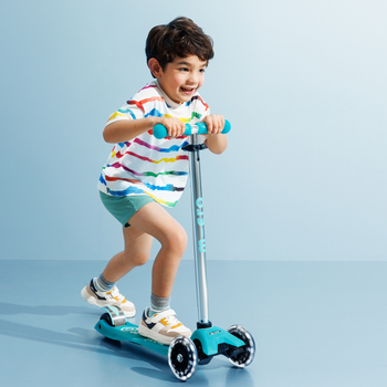 Самокат Micro Maxi Deluxe Glow LED, желейний зелений (MMD365) - Pampik - 10