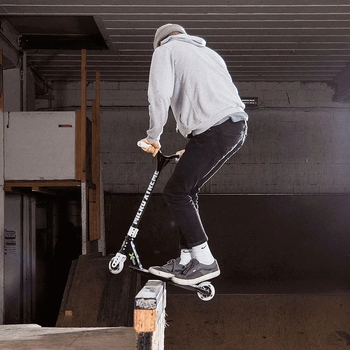 Самокат Micro Trixx & Ramp, чорний (SA0104) - Pampik - 6