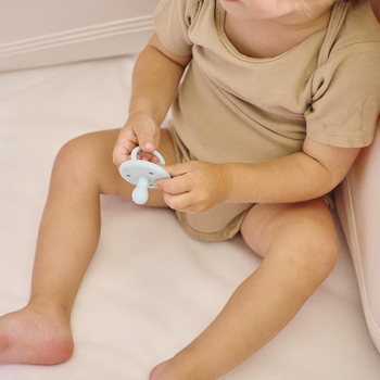 Пустушка ортодонтична силіконова 100% MinikOiOi Binkee, 0+ міс, Velvet Rose (101150055) - Pampik - 4