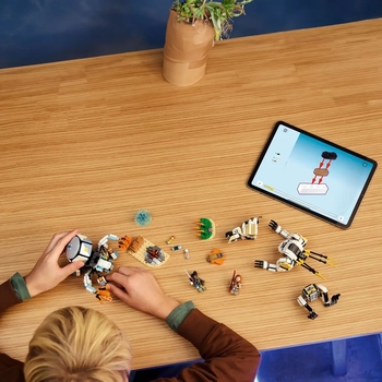 Конструктор LEGO Horizon Adventures Aloy і Varl проти Shell-Walker і Sawtooth, 768 деталей (77037) - Pampik - 4