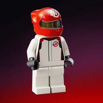 Конструктор LEGO Speed ​​Champions Автомобиль для гонки MoneyGram Haas F1 Team VF-24, 242 деталі (77250) - Pampik - 3