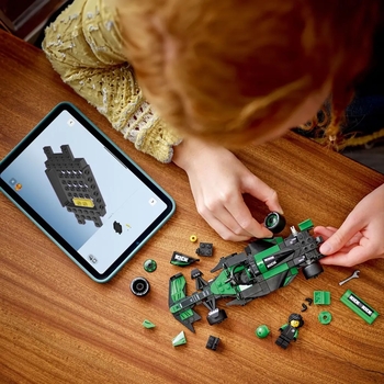 Конструктор LEGO Speed Champions Автомобіль для перегонів KICK Sauber F1 Team C44, 259 деталей (77247) - Pampik - 6