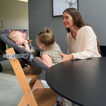 Стульчик для кормления с вкладышем Bebe Confort Timba White/Gray (2771431210) - Pampik - 5