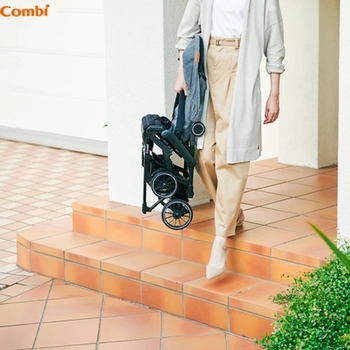 Прогулочная коляска Combi CFS 117534, синий + сумка-чехол в подарок (30567) - Pampik - 5