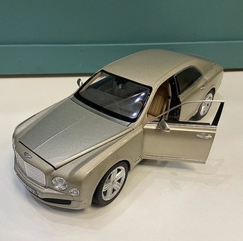 Машина металева Rastar Bentley Mulsanne, 30 см (43800/33195 - Pampik - 10