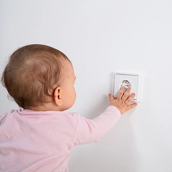 Захист розеток Reer та ключ, 6 шт., білий (29010/15253) - Pampik - 5