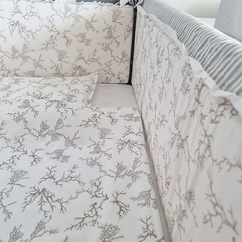 Бортик у ліжечко NL Baby з м’якою частиною, 4-сторонній, біло-сірий (824/27653) - Pampik - 2