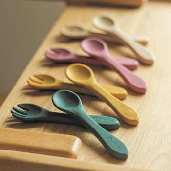 Набір столових приборів Petite&Mars Dusty Rose, силікон, рожевий (709820) - Pampik - 2