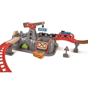 Игрушечная железная дорога Hape Строительный комплекс 50 эл. (E3764) - Pampik