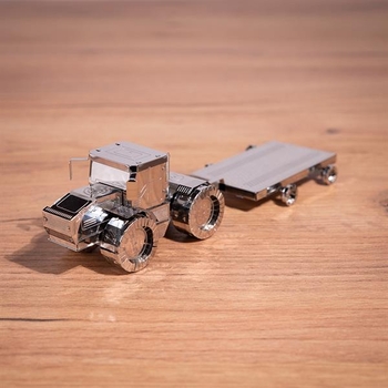 Колекційна модель-конструктор Metal Time Tractor Slobozhanets Трактор ХТЗ (MT074) - Pampik - 2