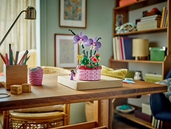 Конструктор LEGO Disney Princess Квітковий горщик Ізабели (43237) - Pampik - 10