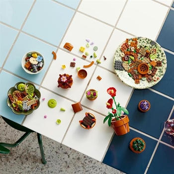 Конструктор LEGO Botanicals Мініатюрні рослини 758 деталей (10329) - Pampik - 11