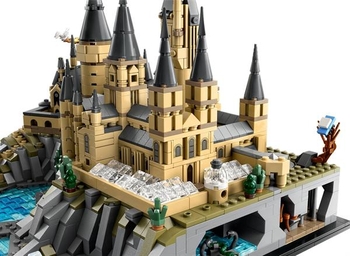 Конструктор LEGO Harry Potter Замок і територія Гоґвортсу 2660 деталей (76419) - Pampik - 7