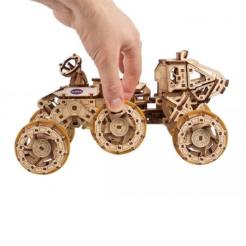Дерев'яний механічний 3D конструктор Ugears Пілотований марсохід, 562 деталі (70206) - Pampik - 8
