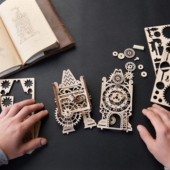 Деревянный механический 3D конструктор Ugears Старая часовая башня (70169) - Pampik - 8