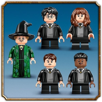 Конструктор LEGO Harry Potter Замок Гоґвортс Човновий елінг 350 деталей (76426) - Pampik - 5
