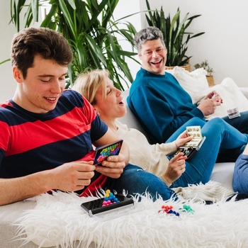 Настольная игра Smart Games IQ Грани (SG 479 UKR) - Pampik - 3