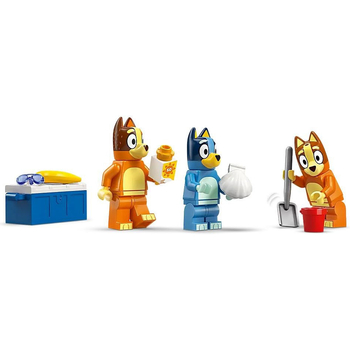 Конструктор LEGO Bluey Пляж і сімейна поїздка на автомобілі Блуї, 133 деталі (11202) - Pampik - 7