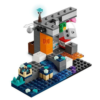 Конструктор LEGO Minecraft Зустріч із Боронителем, 238 деталей (21274) - Pampik - 6