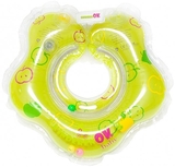 Круг для купания с погремушкой KinderenOK Яблочко, салатовый (204238_001) - Pampik
