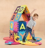 Дитячий ігровий килимок-пазл Battat ABC, 140х140 см (BX1210Z) - Pampik - 3