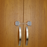 Обмежувач для холодильника Munchkin Lindam Xtra Guard (051024) - Pampik - 7