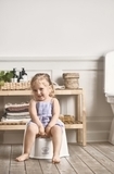 Крісло-горщик BabyBjorn Potty Chair, білий (55221) - Pampik - 3