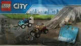 Подарок. Конструктор LEGO City Police Chase Race V46, 37 деталей (6142162) - Pampik