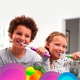 Электрическая зубная щетка Oral-B Junior, мягкая, зеленый - Pampik - 6